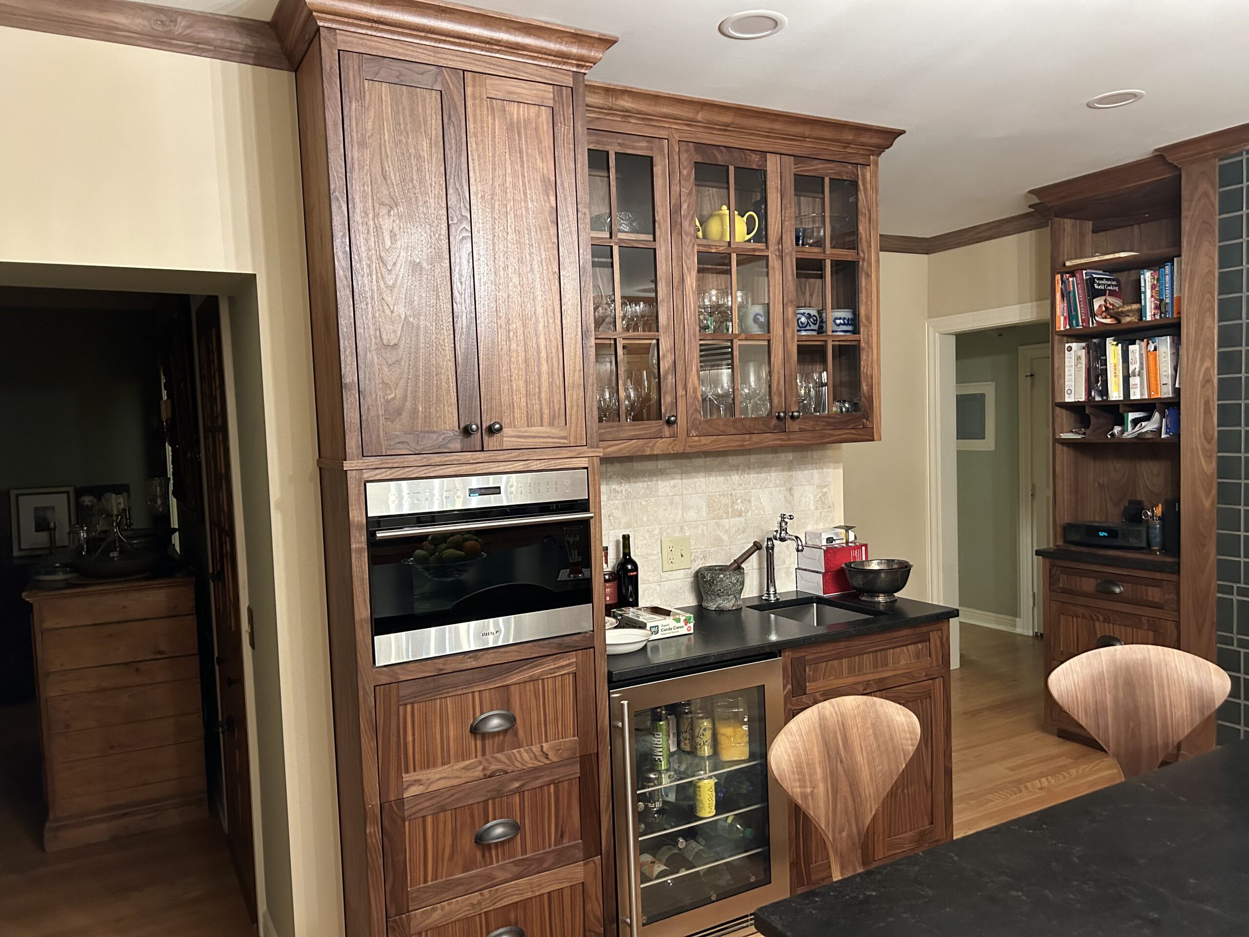 Custom cabinetry by Steve’s Custom Cabinets, project photo 10